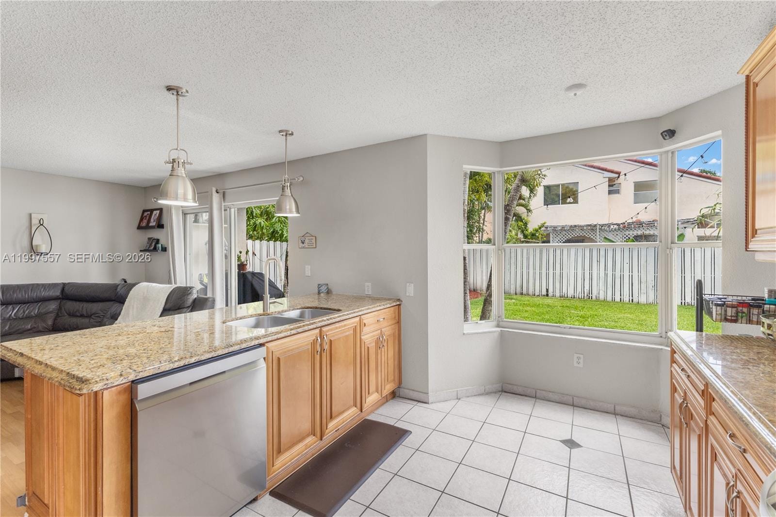 317 SW 191st Terrace, Pembroke Pines, FL 33029 photo 17