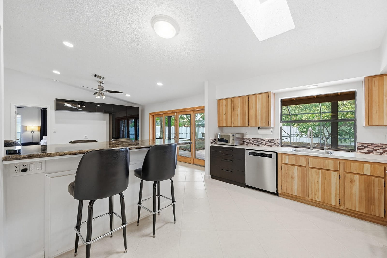 8857 NW 3rd Place, Coral Springs, FL 33071 photo 17
