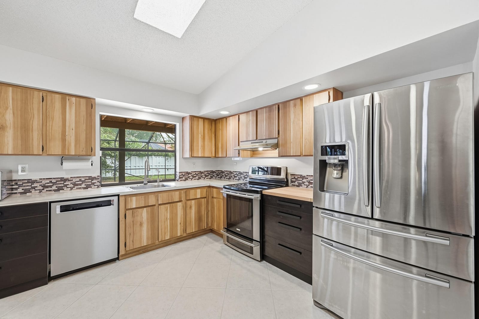 8857 NW 3rd Place, Coral Springs, FL 33071 photo 20