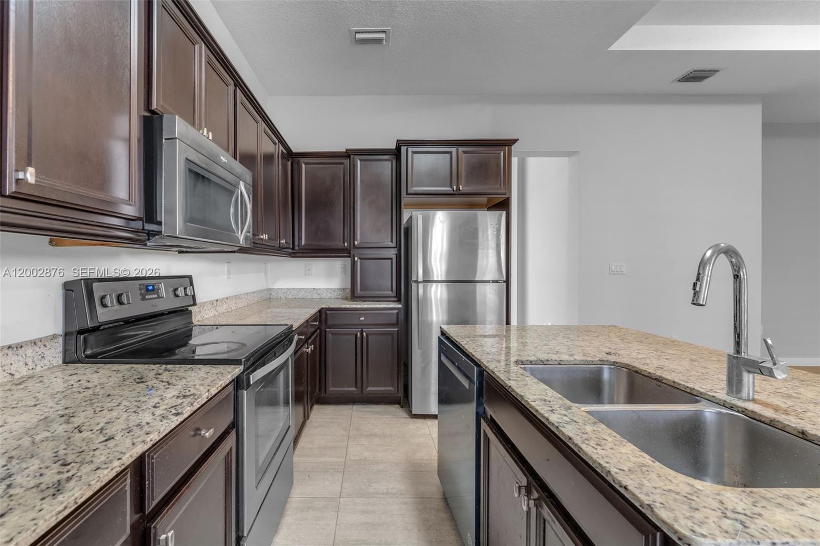17624 SW 149th Place, Miami, FL 33187 photo 8