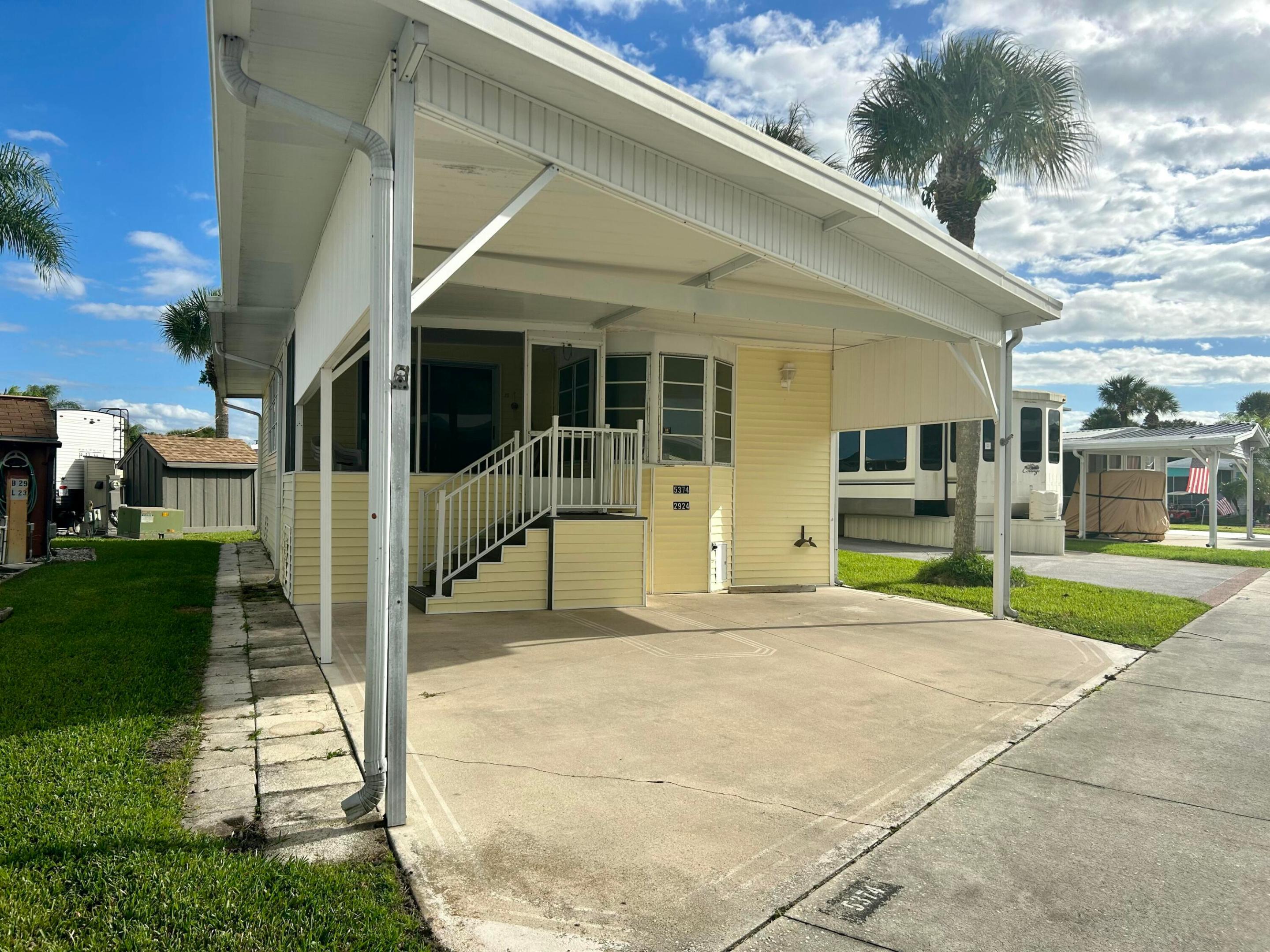 5374 SE 64th Avenue, Okeechobee, FL 34974, Okeechobee