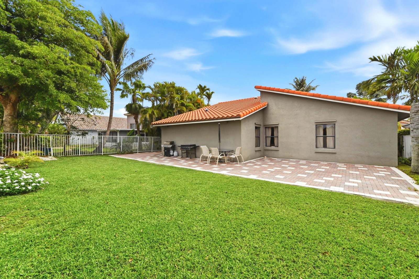 263 NW 48th Avenue, Deerfield Beach, FL 33442 photo 2