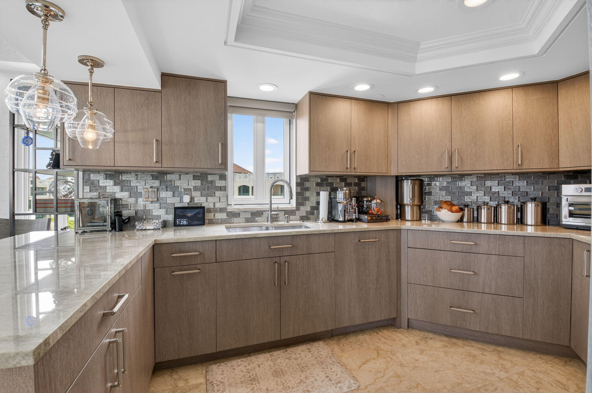 100 SE 5th Avenue Ph 7 — photo 11