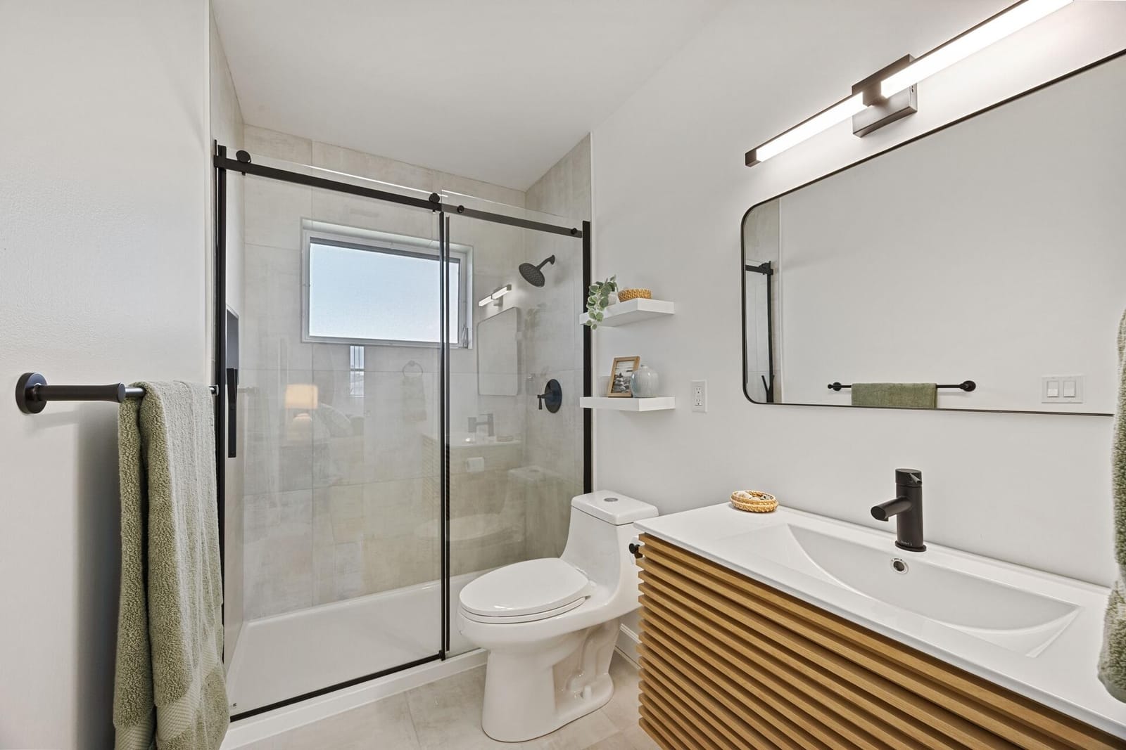 2691 Dudley Dr Drive E D — photo 5