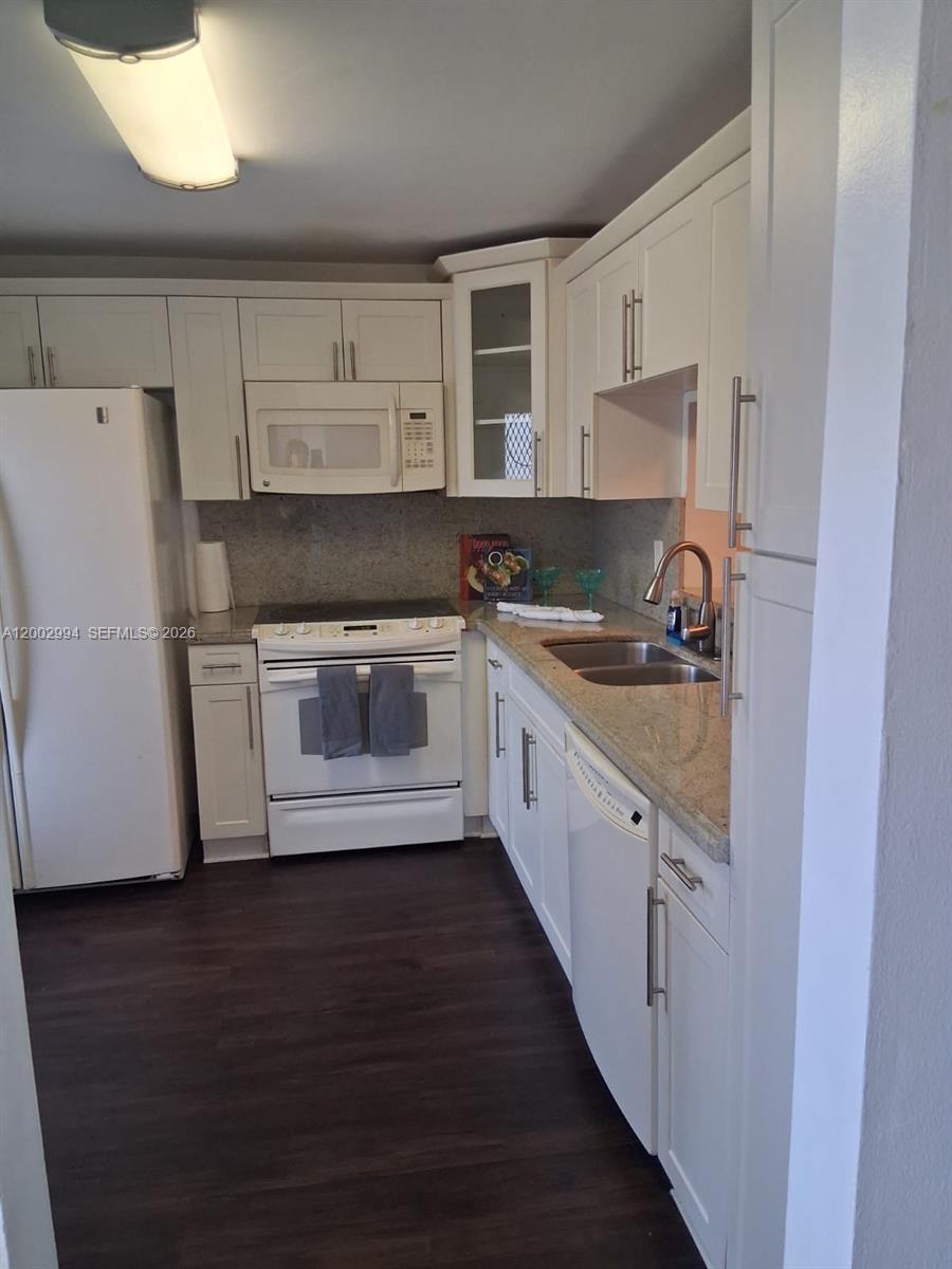 301 NE 14th Avenue 202, Hallandale Beach, FL 33009, Hallandale Beach