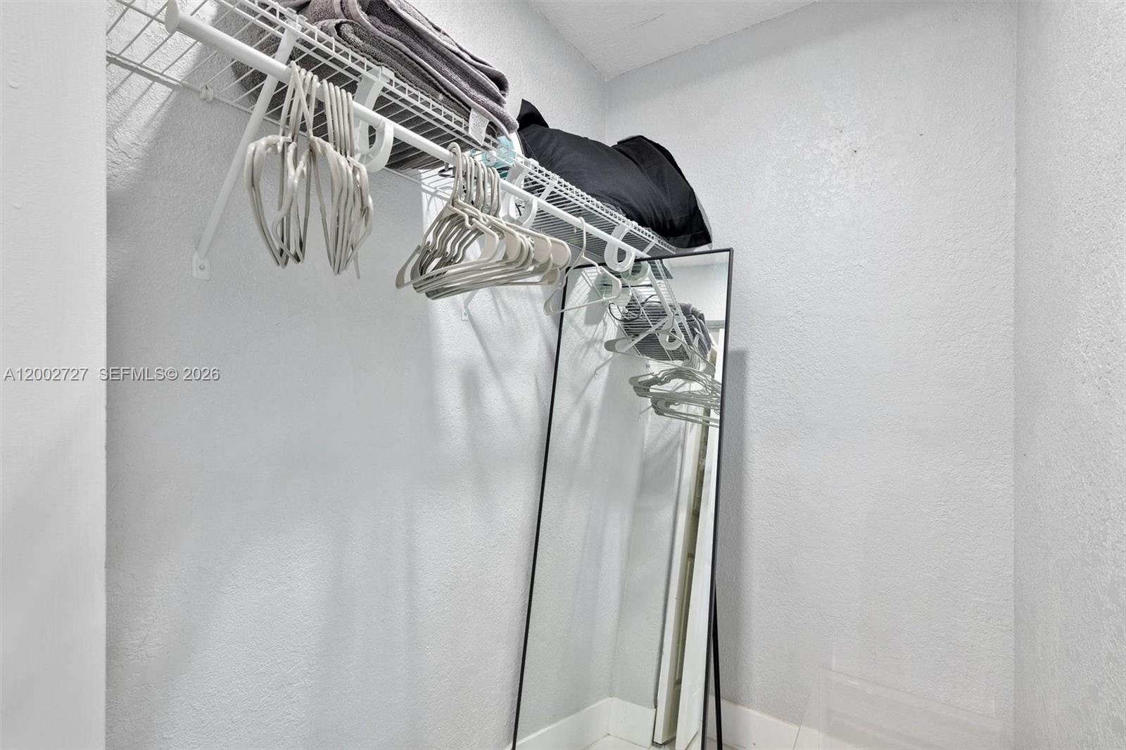 14760 S Spur Drive, Miami, FL 33161 photo 22