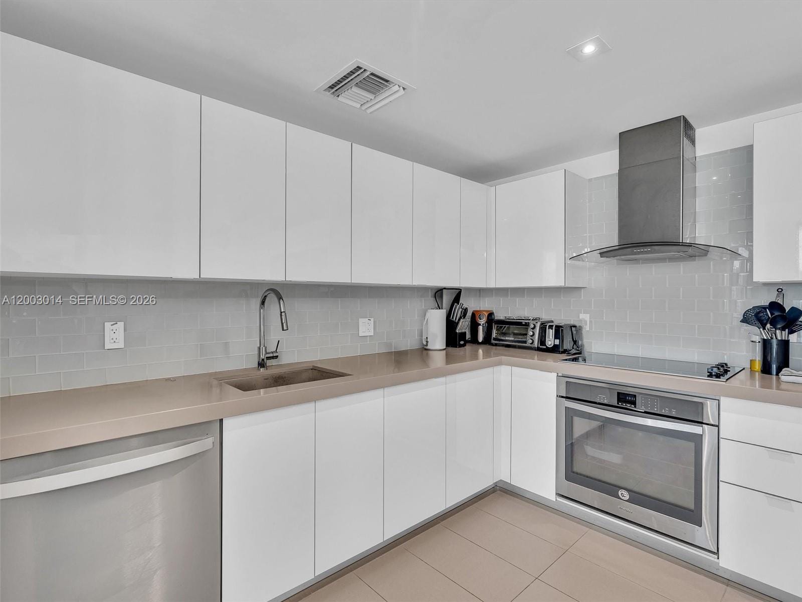 1600 NE 1st Avenue 2908, Miami, FL 33132 photo 12