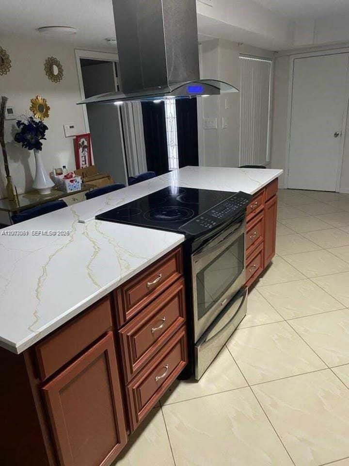 1815 NW 56th Terrace 15 — photo 3