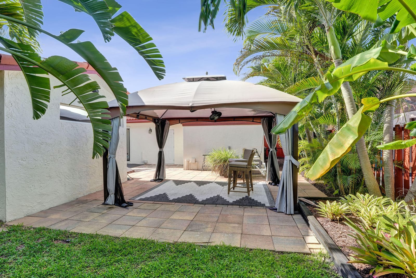 1821 NW 43rd Street, Oakland Park, FL 33309 photo 22