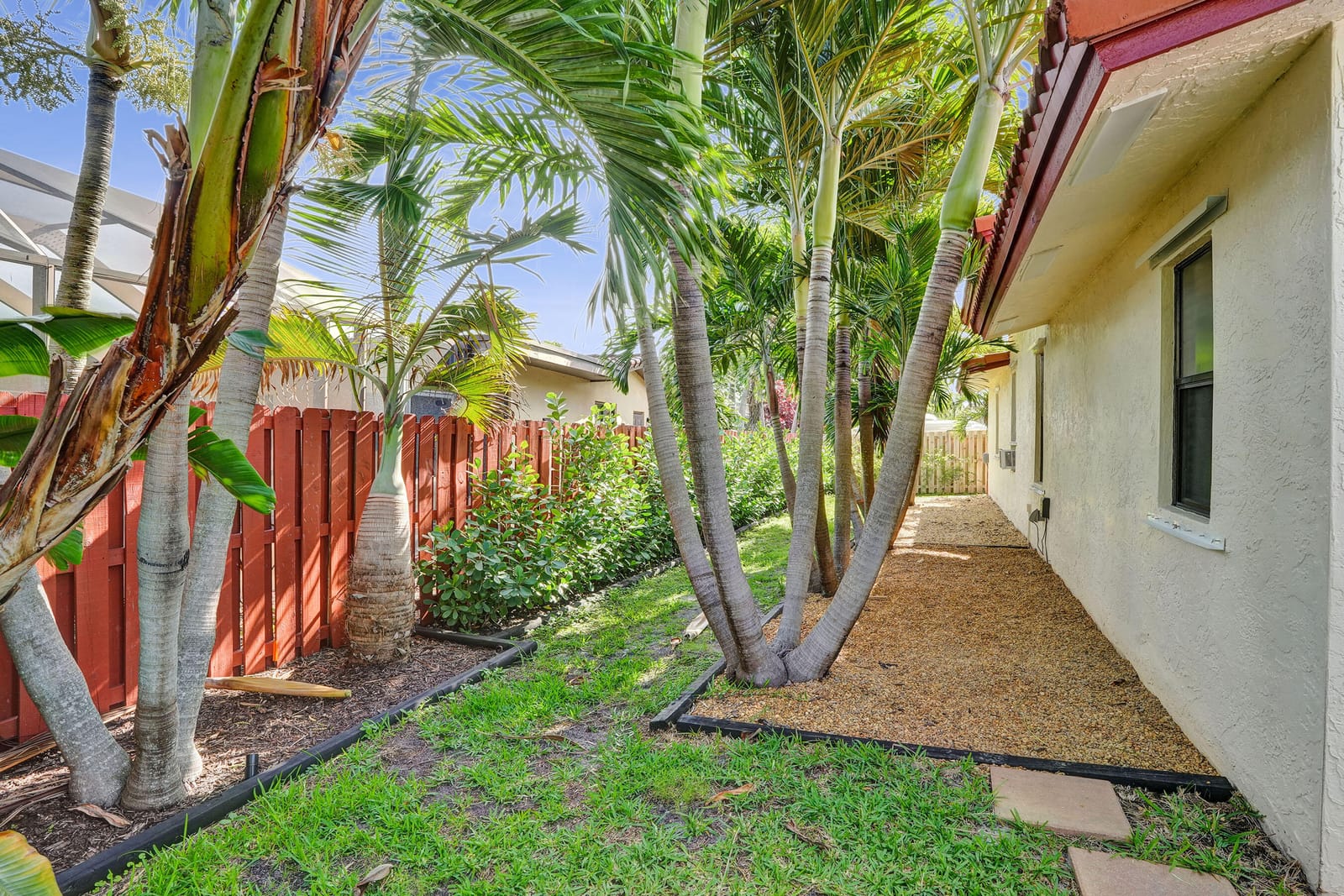 1821 NW 43rd Street, Oakland Park, FL 33309 photo 27