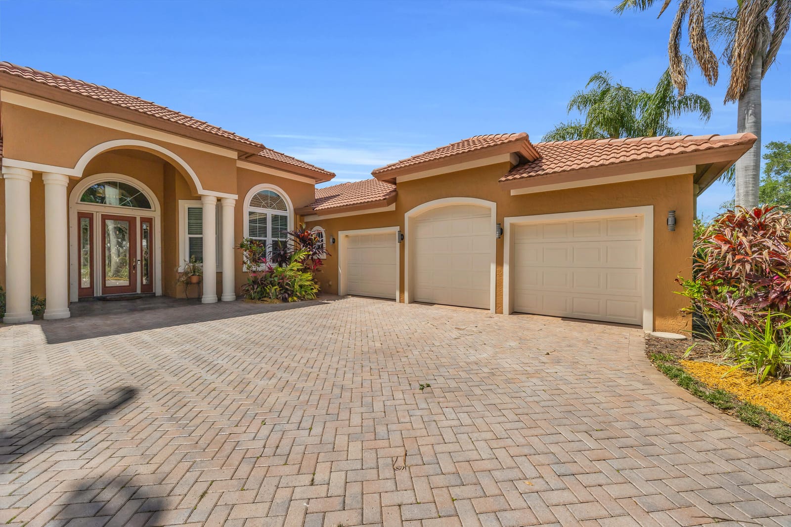 1541 SW Mockingbird Circle, Port St. Lucie, FL 34986 photo 3