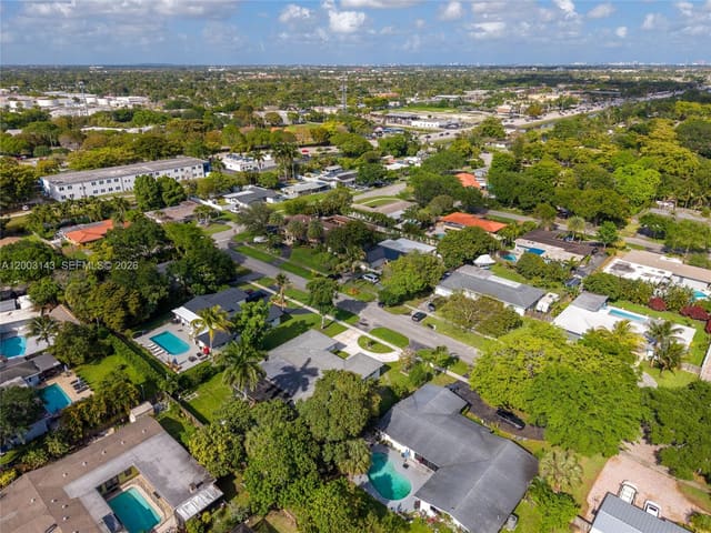 861 NW 67th Avenue, sold in Plantation Gardens Sec 5, Plantation, FL