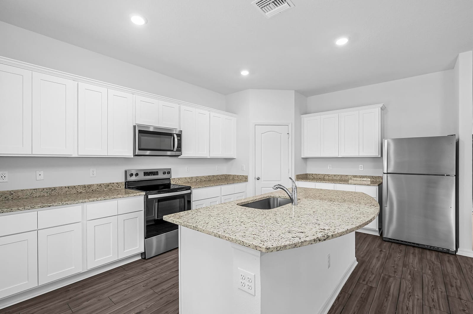 8585 101st Avenue, Vero Beach, FL 32967 photo 7