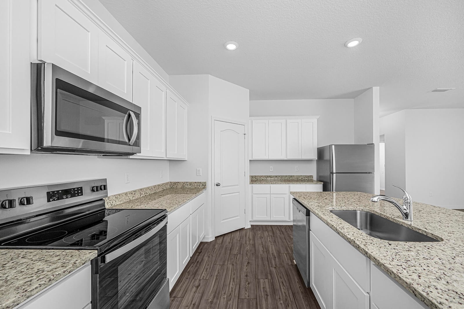 8585 101st Avenue, Vero Beach, FL 32967 photo 8