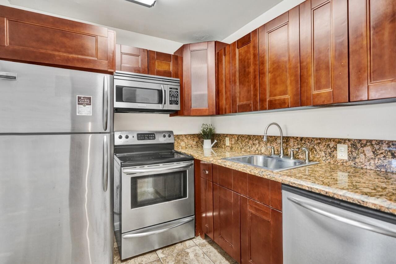 189 Brighton E, Boca Raton, FL 33434 photo 19
