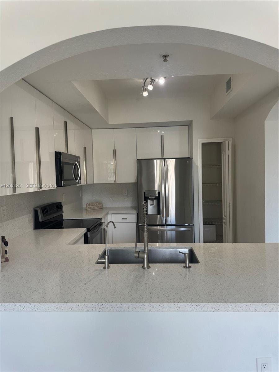 8826 W Flagler Street 102 — photo 12