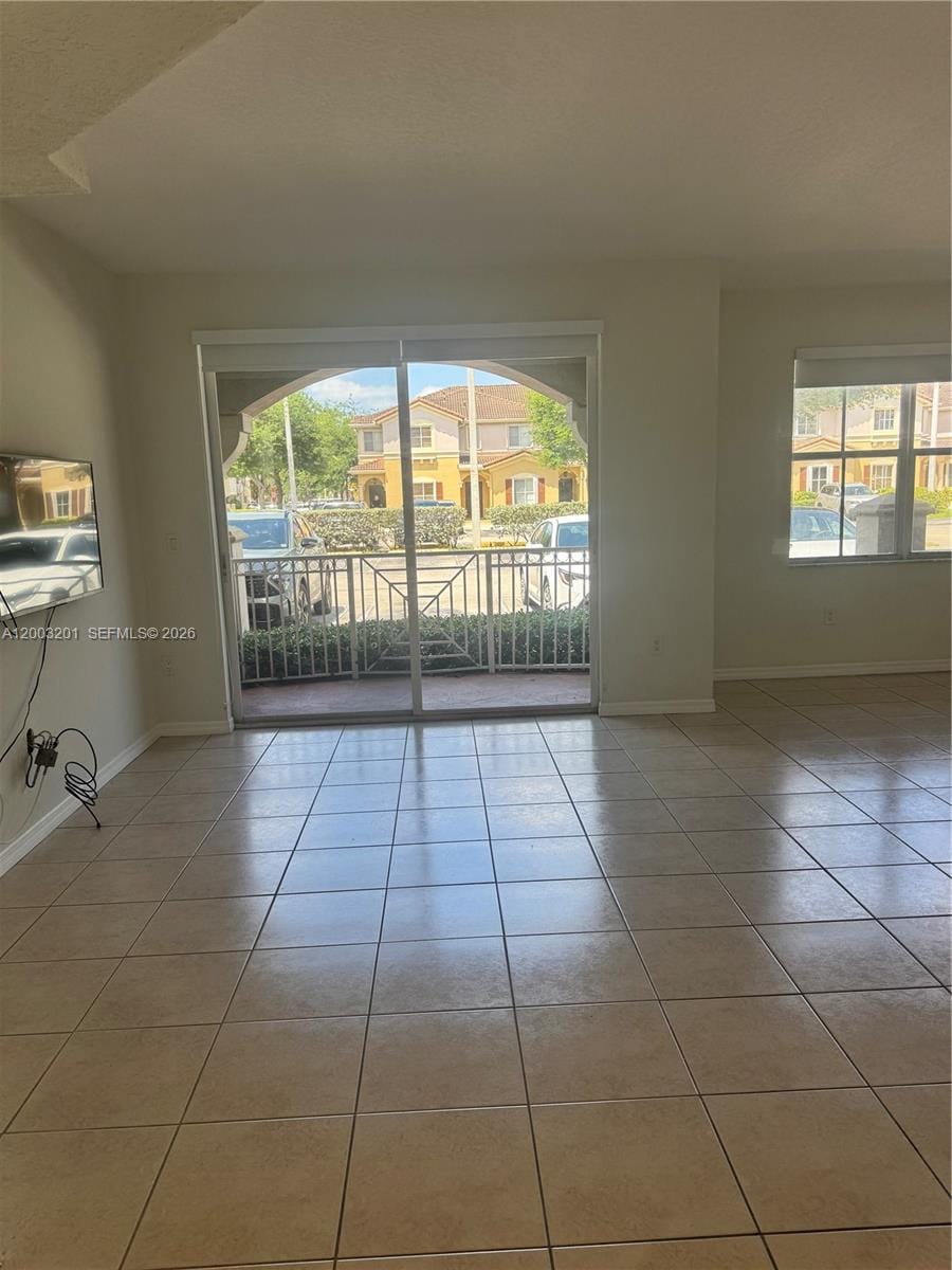 8826 W Flagler Street 102 — photo 5