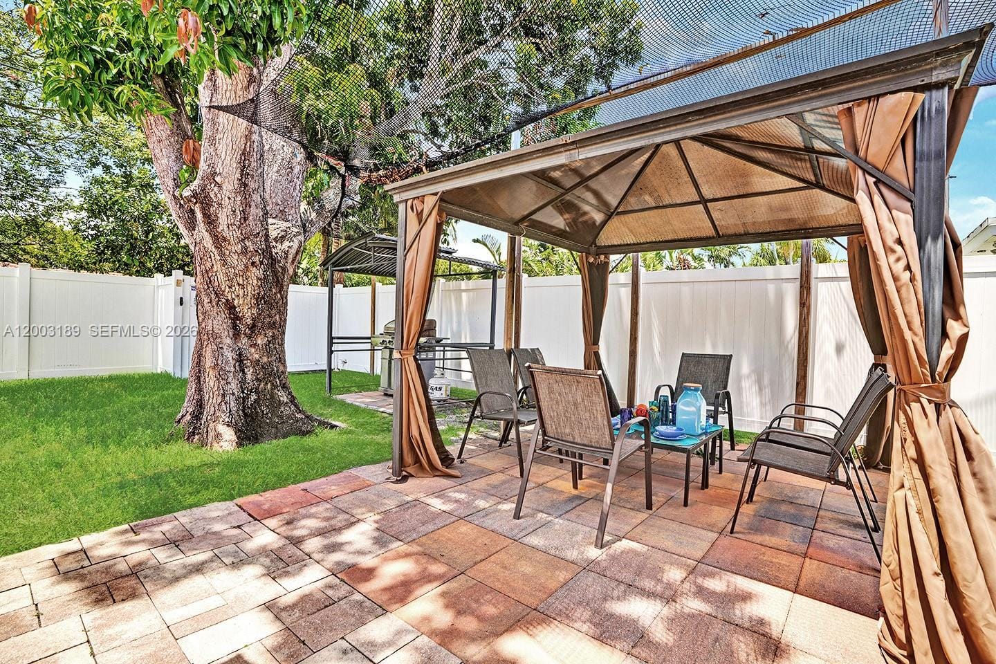 1318 Washington Street, Hollywood, FL 33019 photo 27