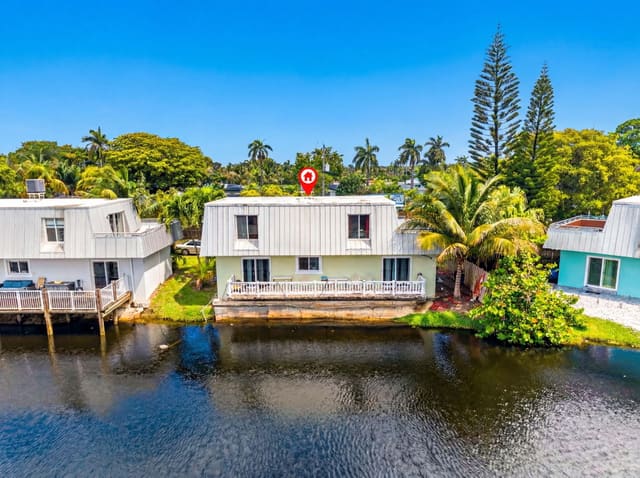 1380 NE 40th Drive, Kimberly Lake Villas, Oakland Park, FL