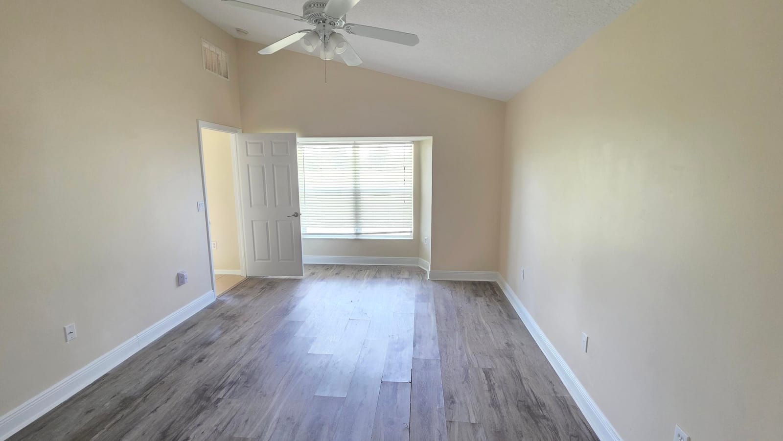 538 SW Indian Key Drive — photo 10