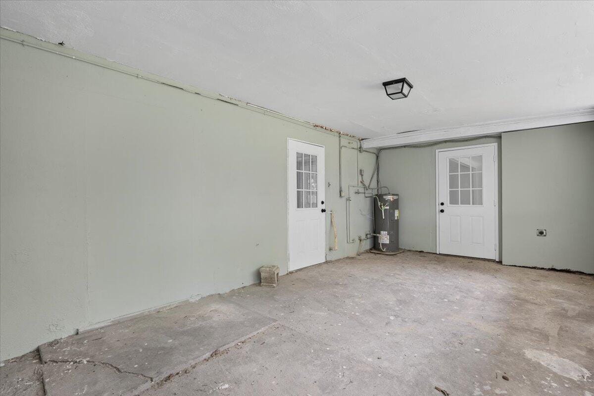 1612 Sherwood Avenue, Mangonia Park, FL 33407 photo 26