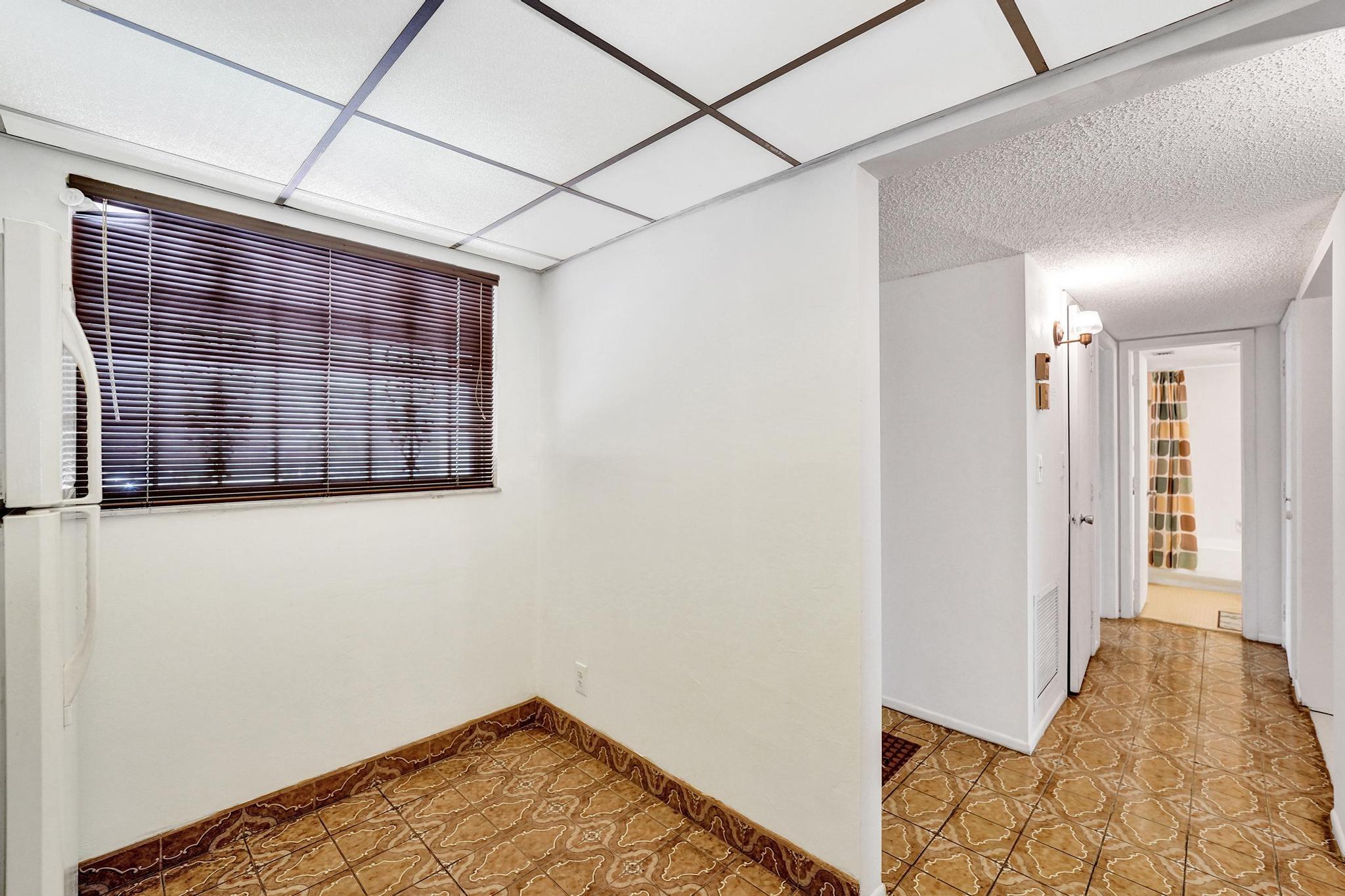1811 Sabal Palm Drive 203 — photo 10