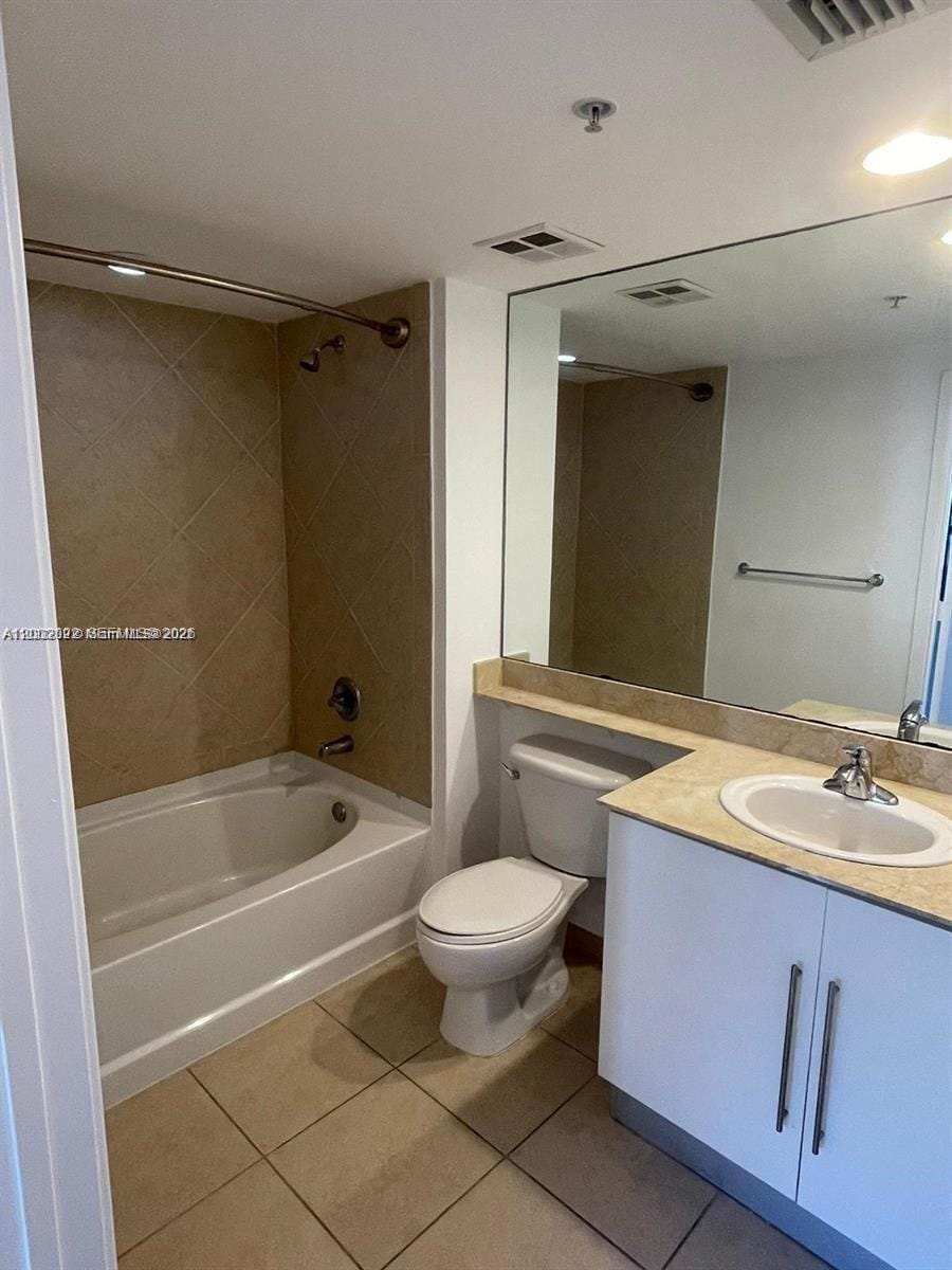 335 S Biscayne Boulevard 3502, Miami, FL 33131 photo 16