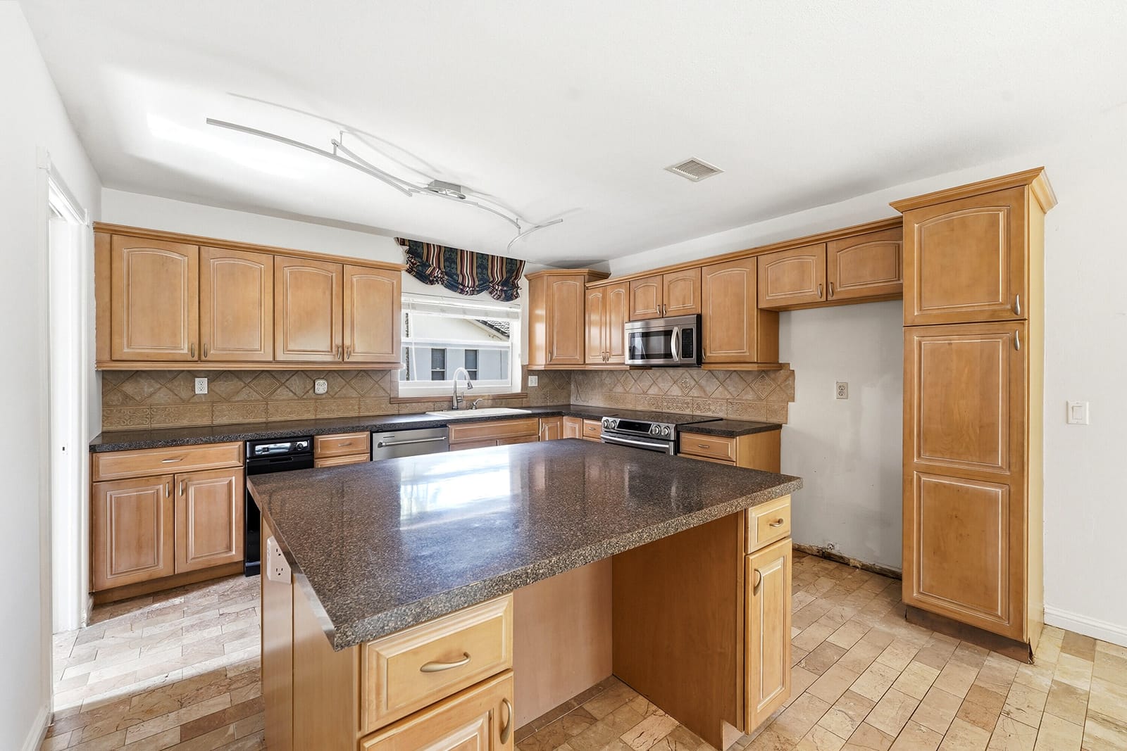 11451 NW 30th Street, Coral Springs, FL 33065 photo 11