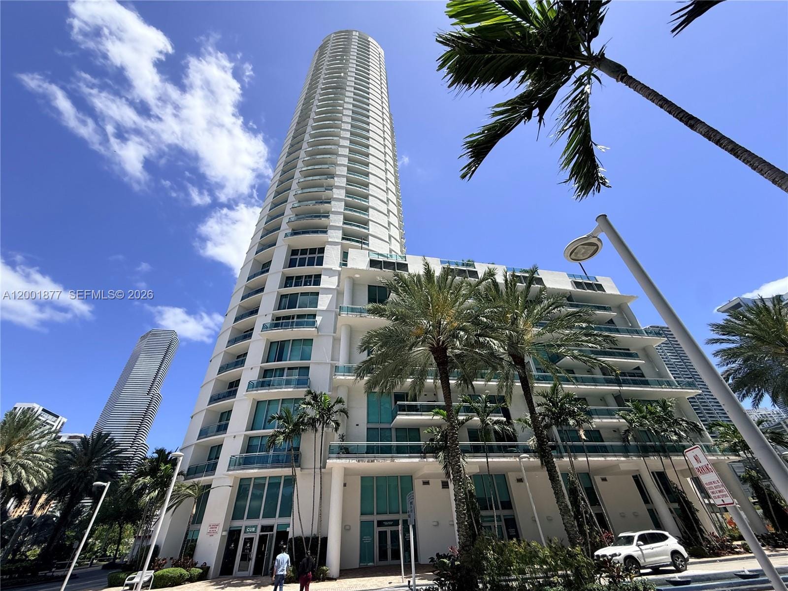 350 S Miami Avenue 1601, Miami, FL 33130 photo 2