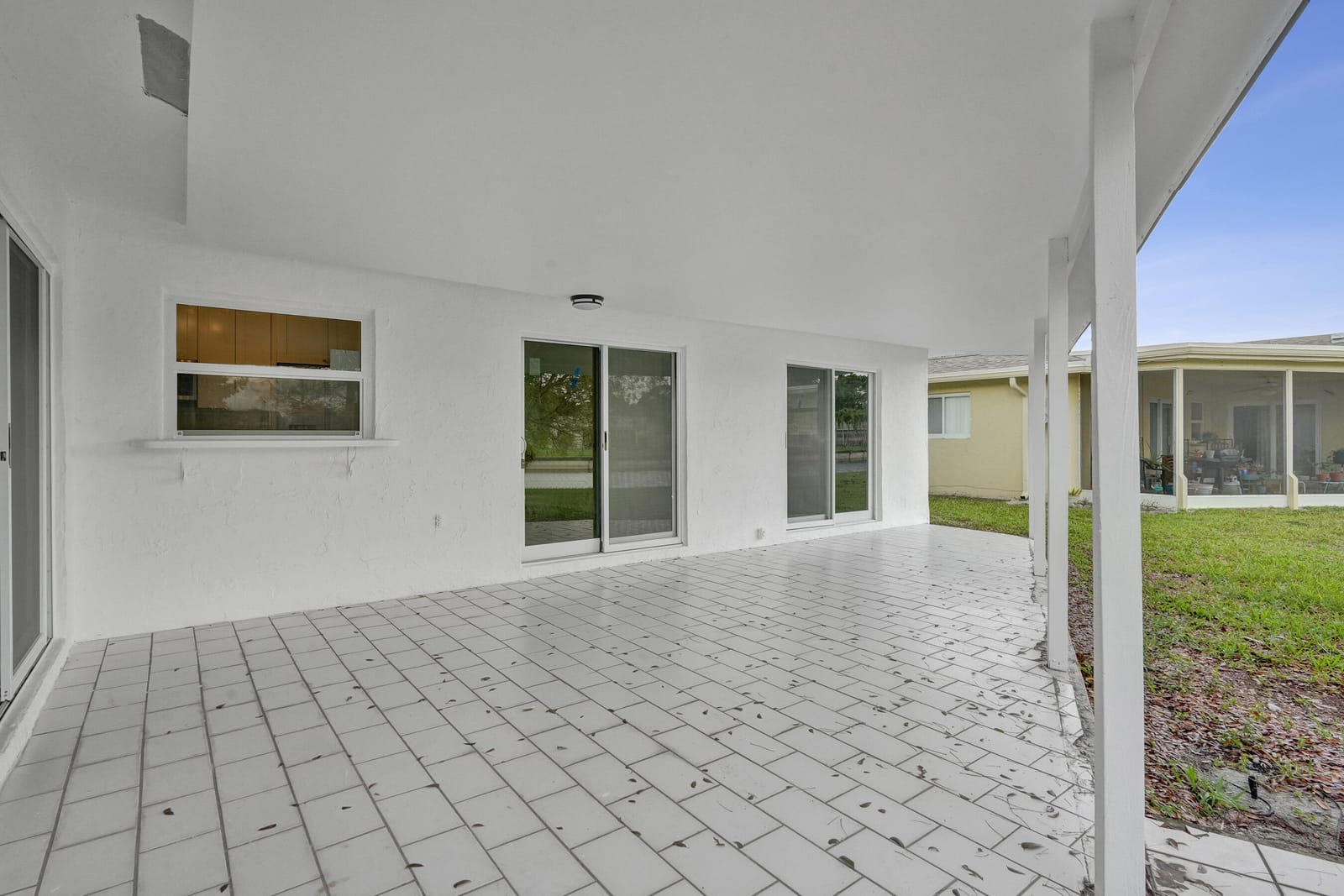 6606 NW 95th Avenue, Tamarac, FL 33321 photo 13