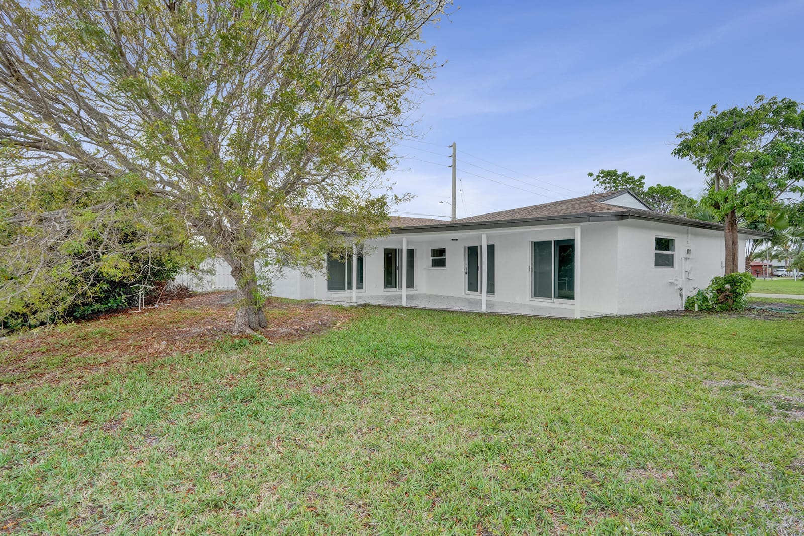 6606 NW 95th Avenue, Tamarac, FL 33321 photo 17
