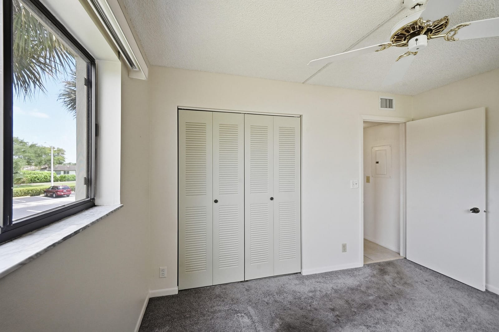 5370 Las Verdes Circle 219, Delray Beach, FL 33484 photo 15
