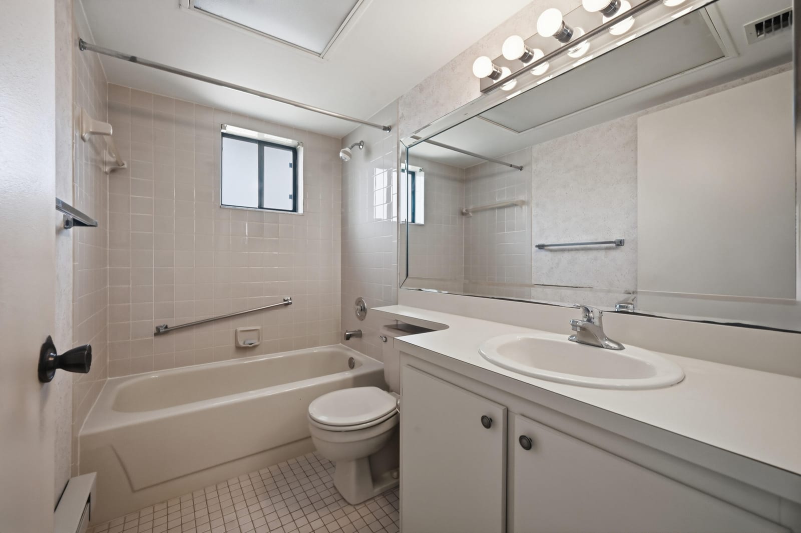 5370 Las Verdes Circle 219, Delray Beach, FL 33484 photo 16