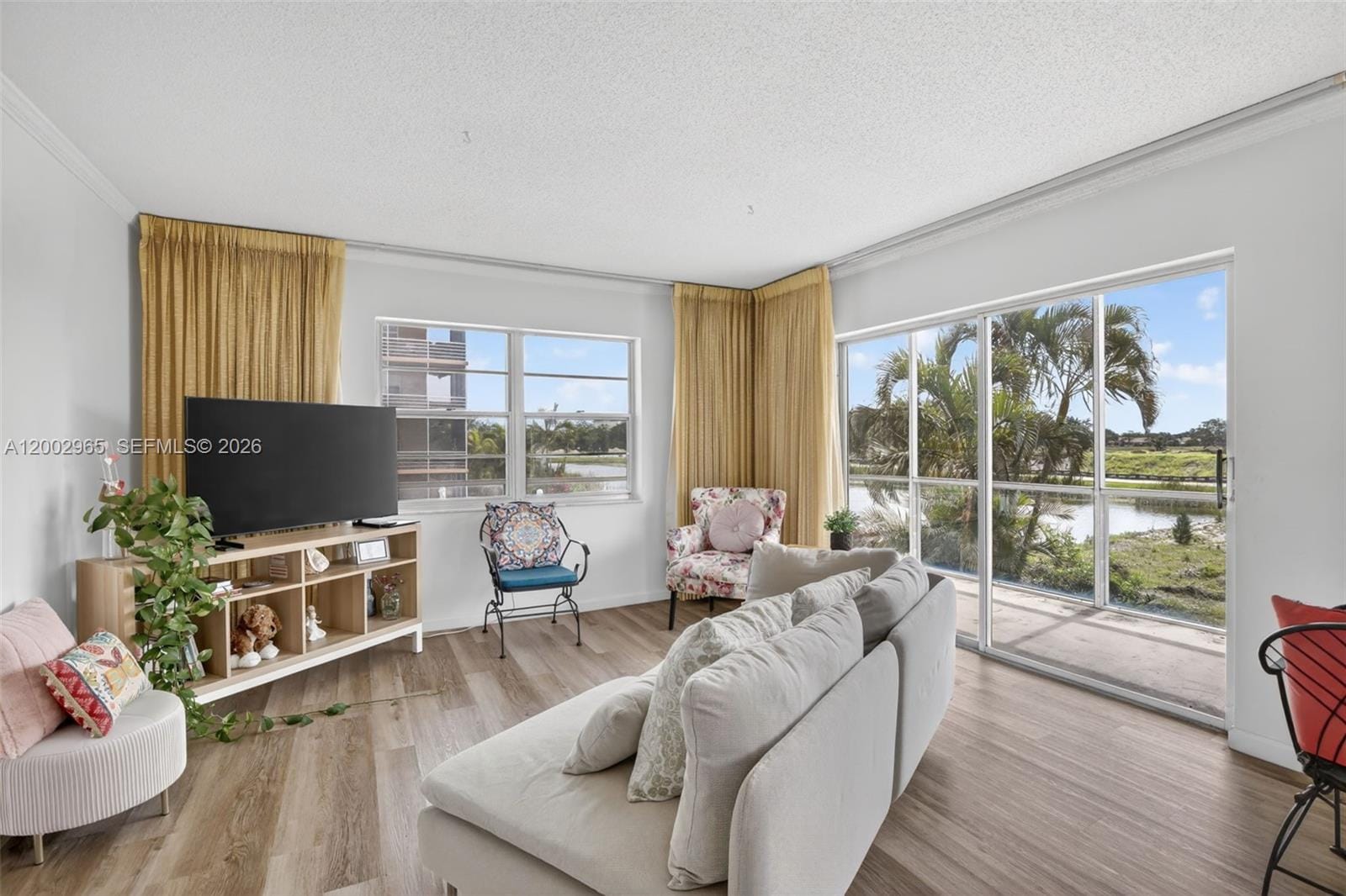 3048 E Sunrise Lakes Drive 221, Sunrise, FL 33322