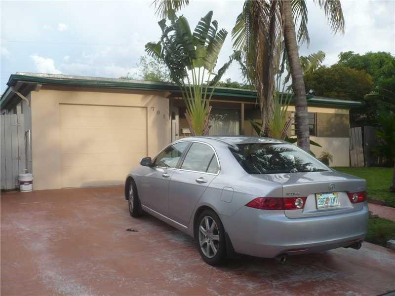 701 NW 74th Avenue, Hollywood, FL 33024, Hollywood
