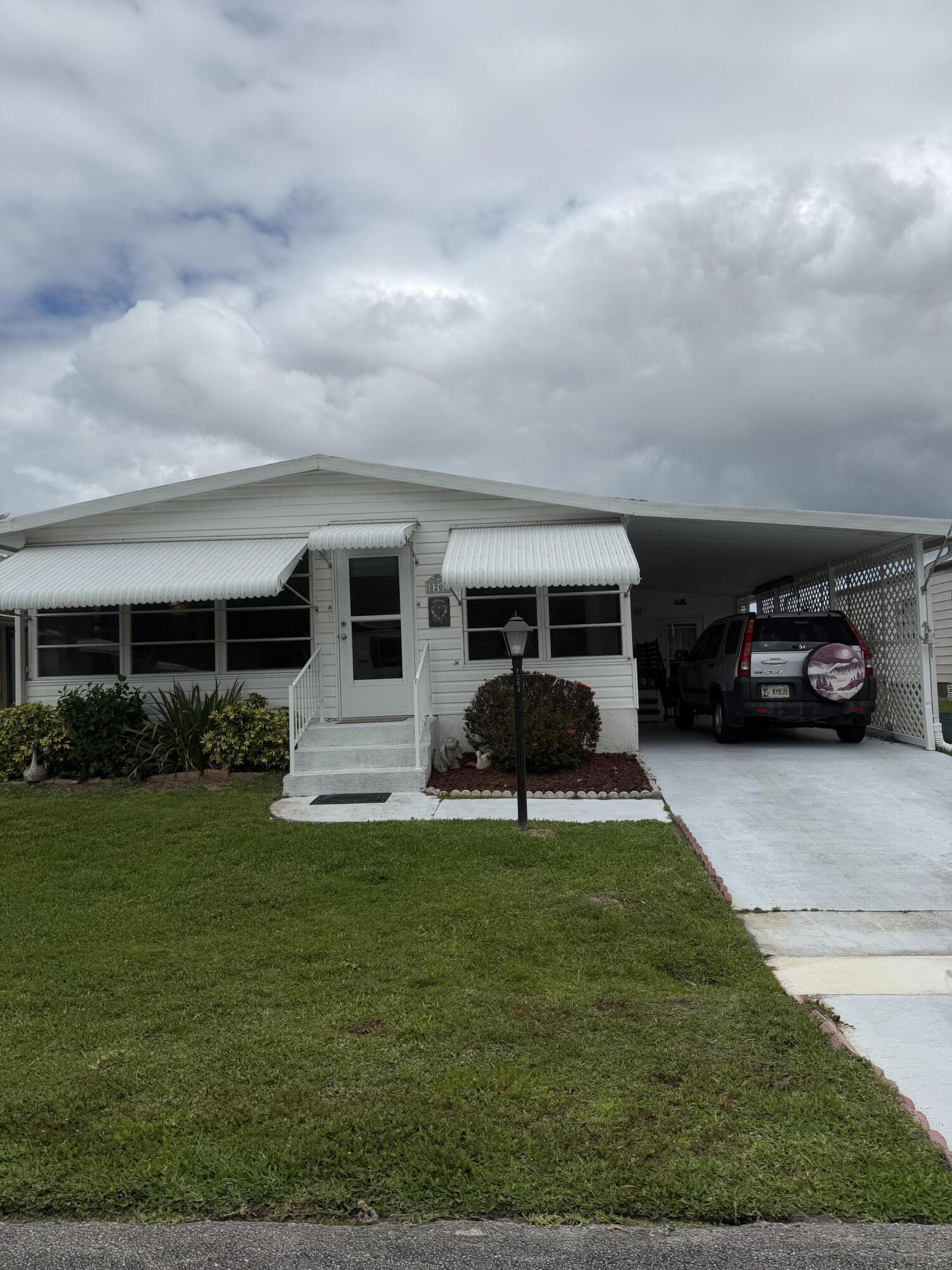 8204 W Bitterbush Lane, Port St. Lucie, FL 34952