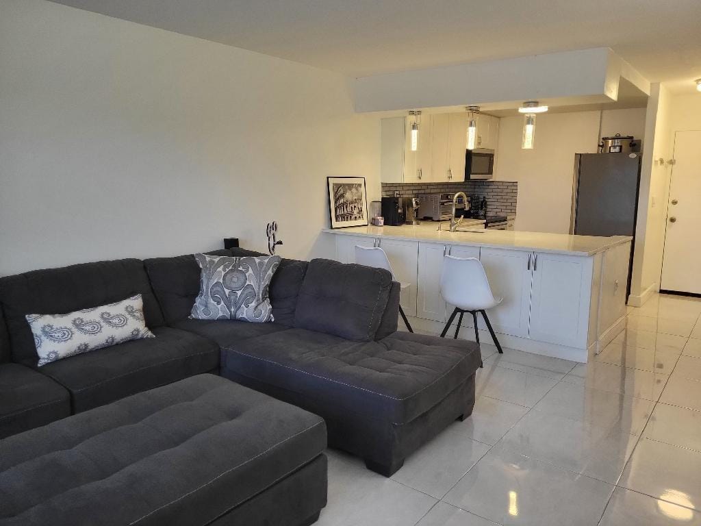 550 Bayshore Drive 104, Fort Lauderdale, FL 33304 photo 15