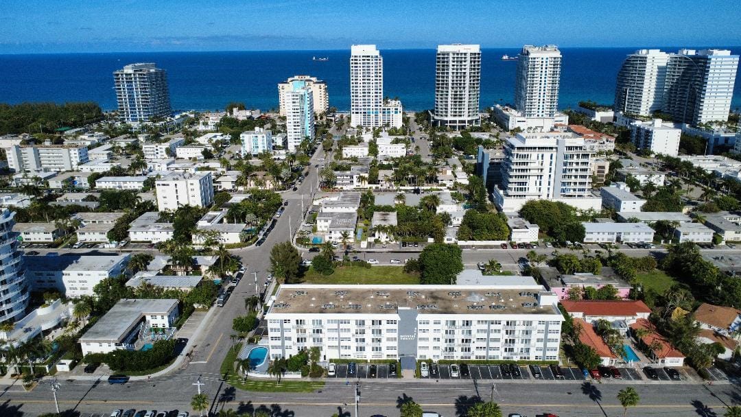 550 Bayshore Drive 104 — photo 4