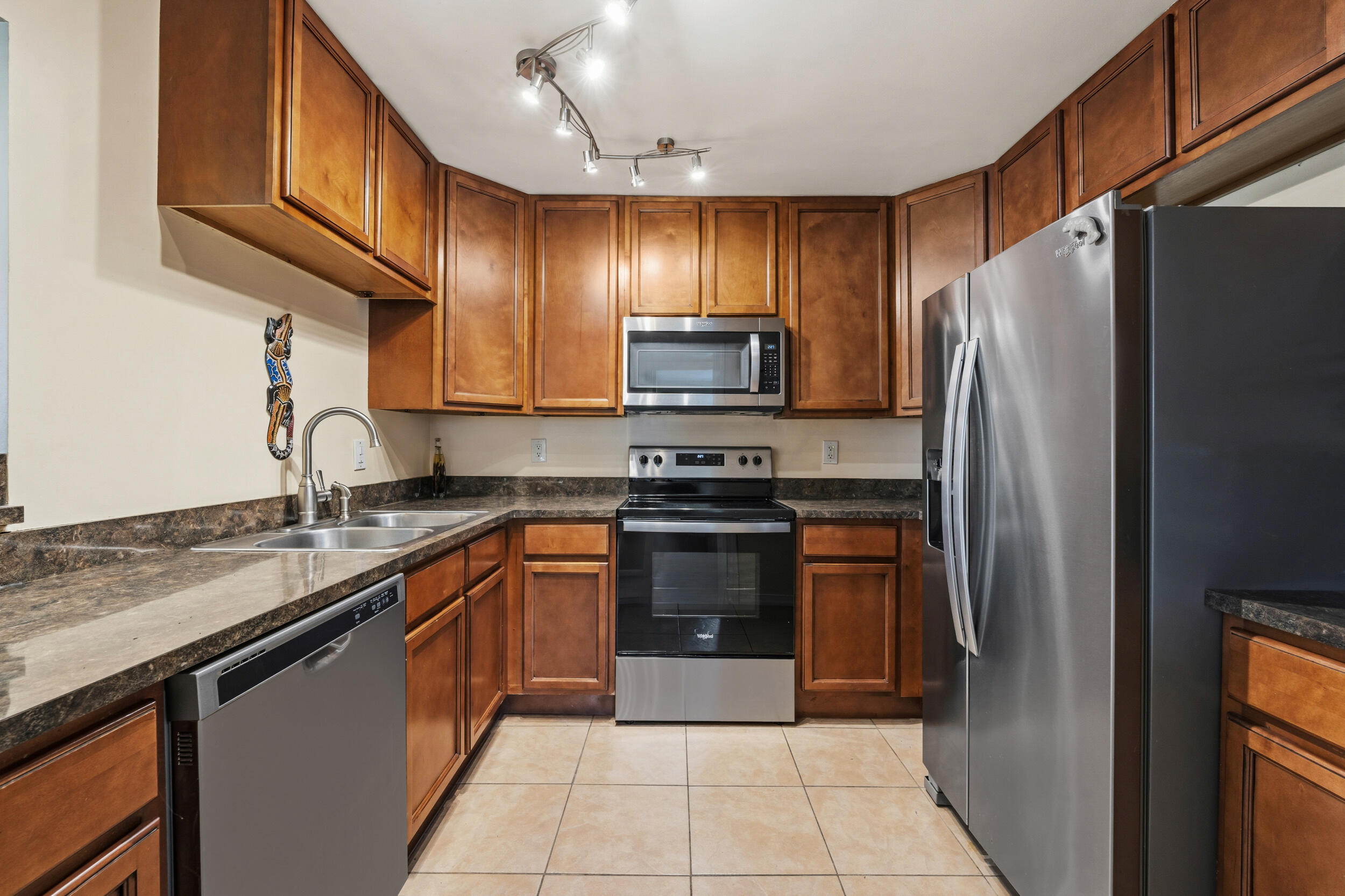 2050 Oleander Boulevard 1-106, Fort Pierce, FL 34950, Fort Pierce