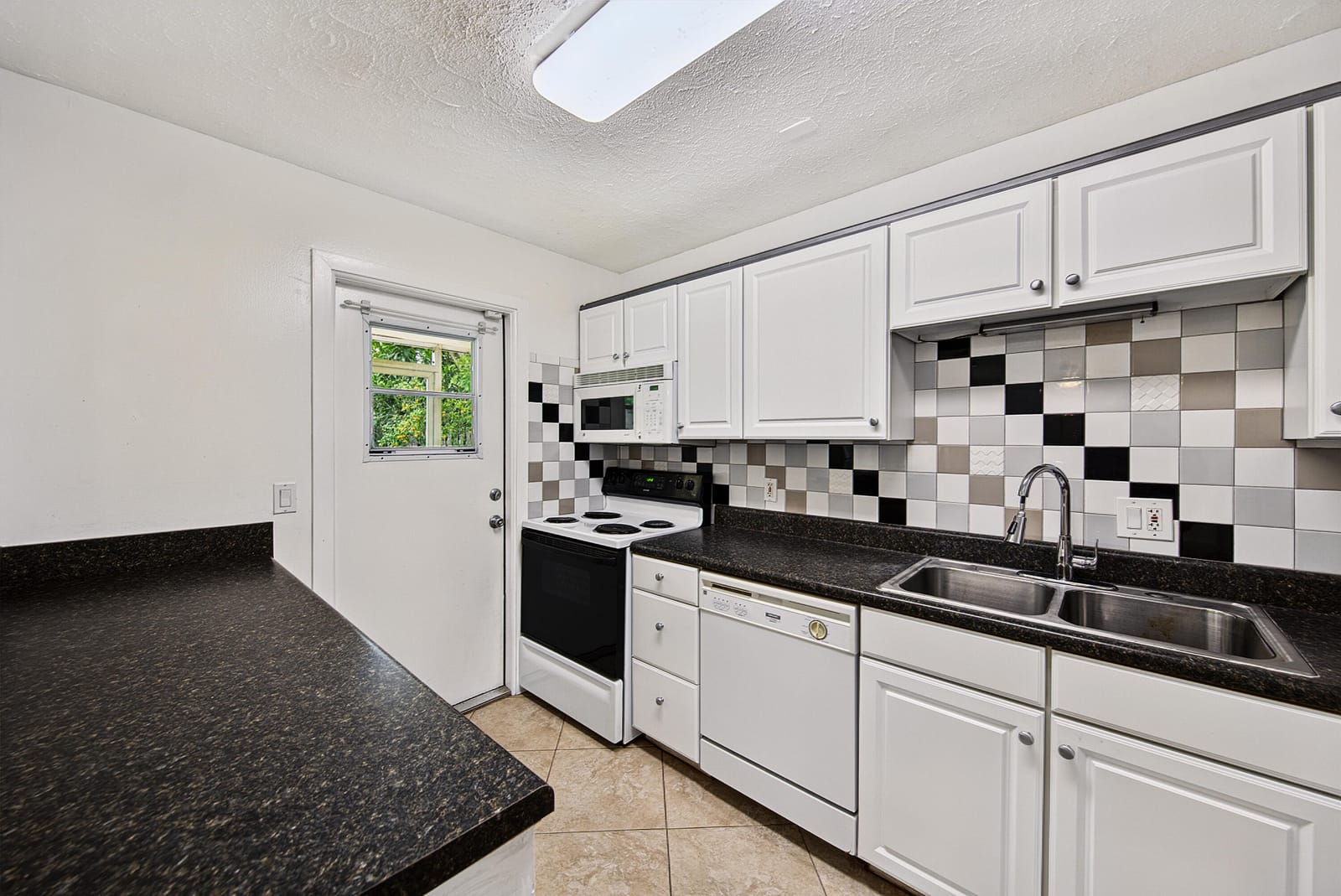 3004 NW 69th Court 1d — photo 9