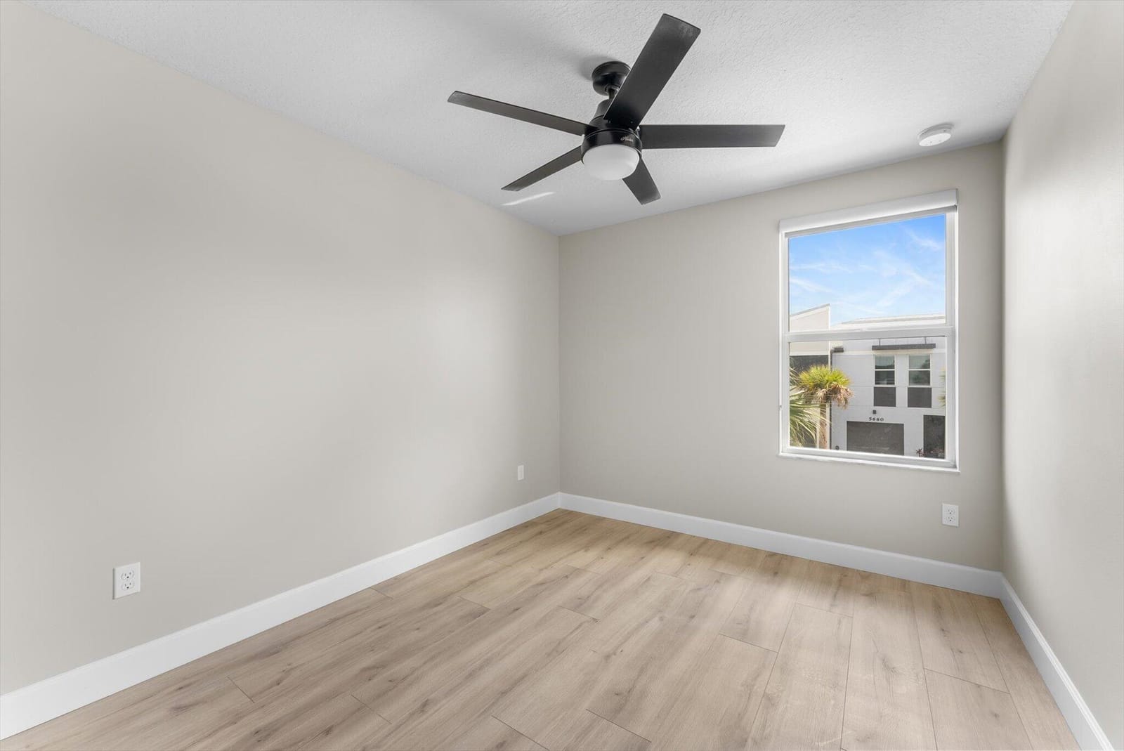 5661 Mentmore Drive, Mangonia Park, FL 33407 photo 20