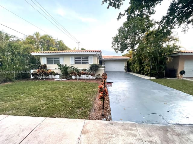 1556 San Benito Avenue 1556, Coral Gables, FL 33134