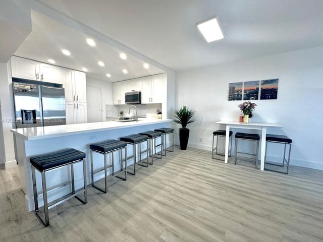 3800 S Ocean Drive 1812, Hollywood, FL 33019