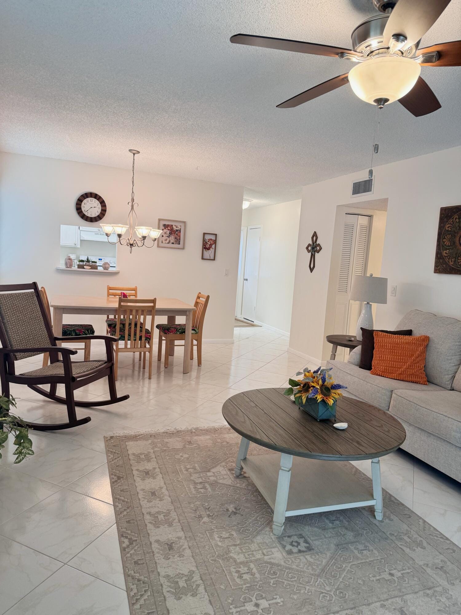 2950 SE Ocean Boulevard 8-6, Stuart, FL 34996 photo 2