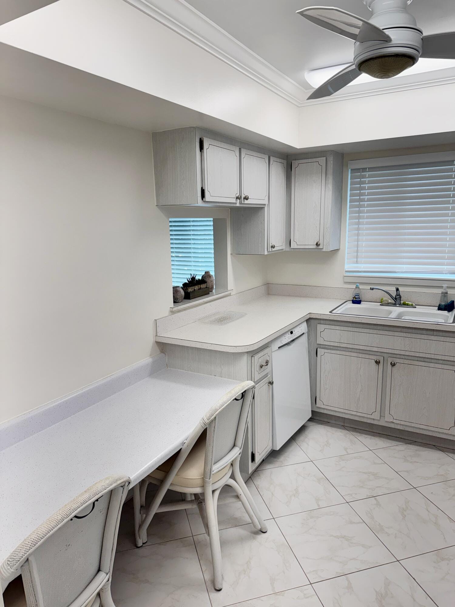 2950 SE Ocean Boulevard 8-6, Stuart, FL 34996 photo 5