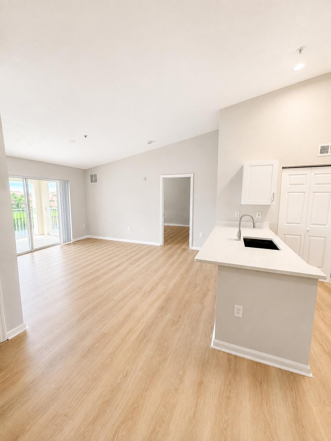 141 SW Palm Drive 306, Port St. Lucie, FL 34986 photo 3