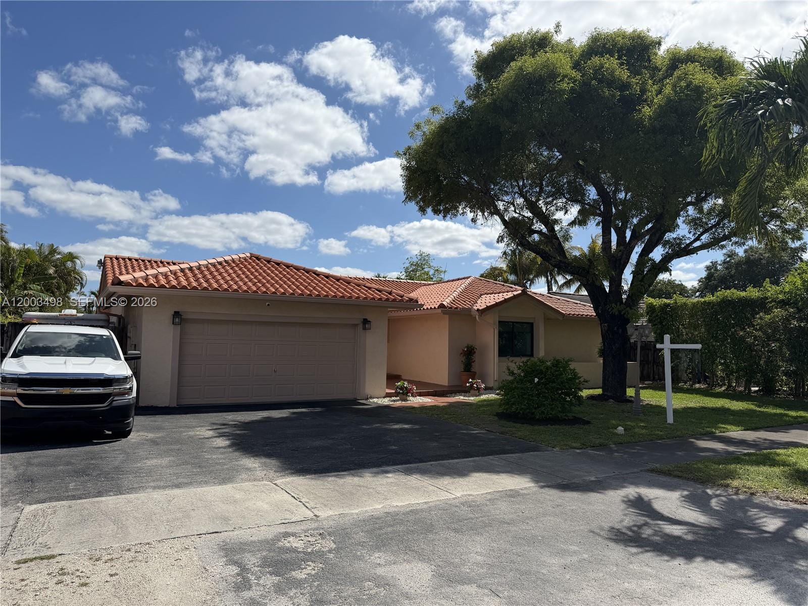6010 NW 201st Lane, Hialeah, FL 33015