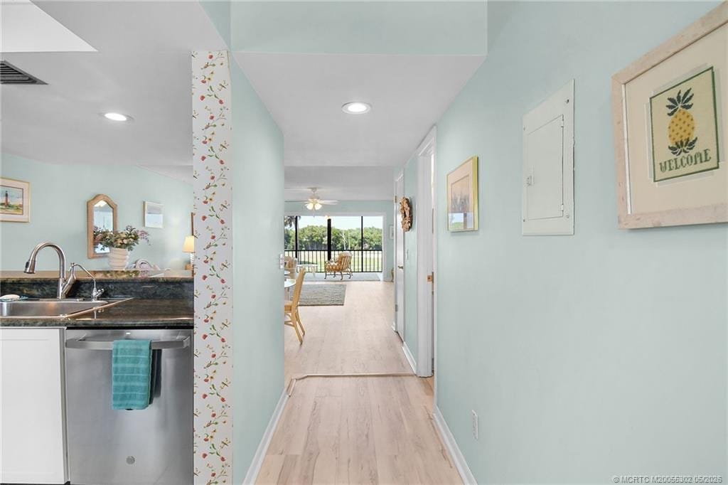 5532 NE Gulfstream Way, Stuart, FL 34996 photo 7
