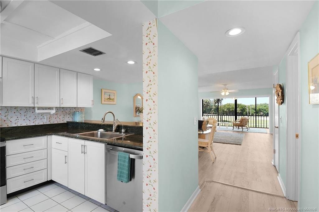 5532 NE Gulfstream Way, Stuart, FL 34996 photo 8