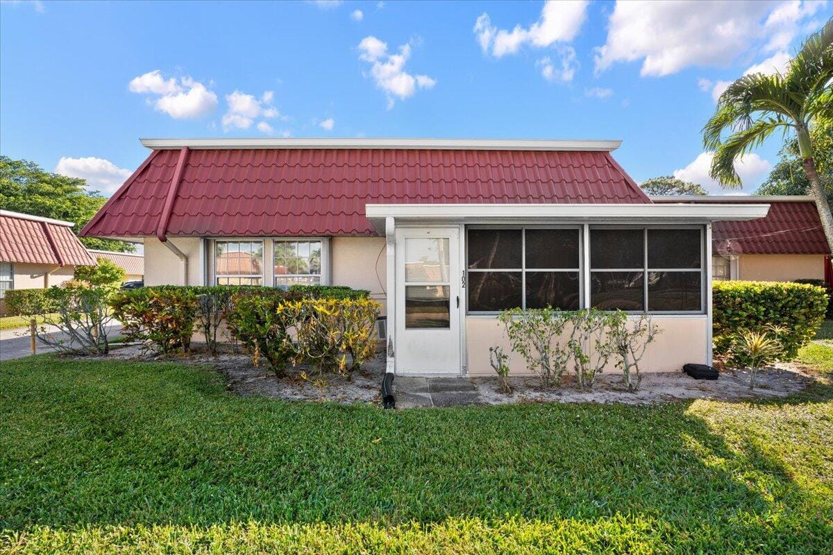 102 Amherst Lane, Greenacres, FL 33467 photo 25